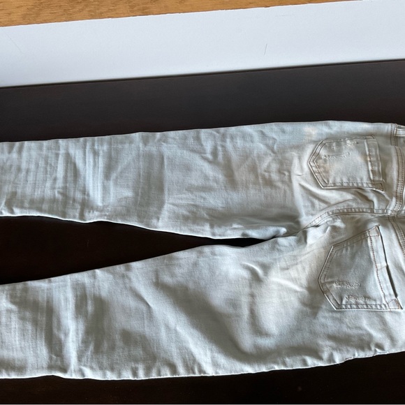 On s’en fou des garçons light wash kids jeans - Picture 2 of 4